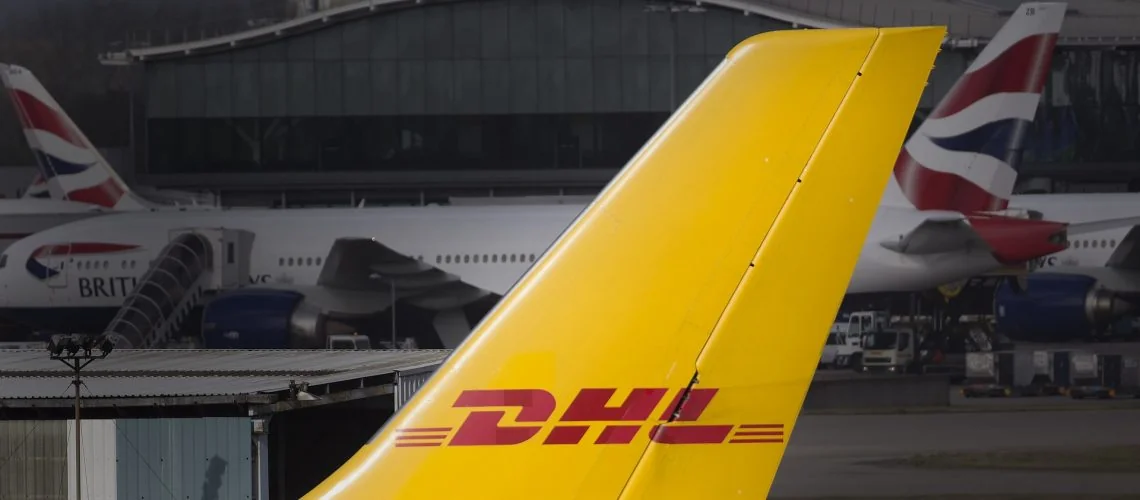 dhl-2882823_1920